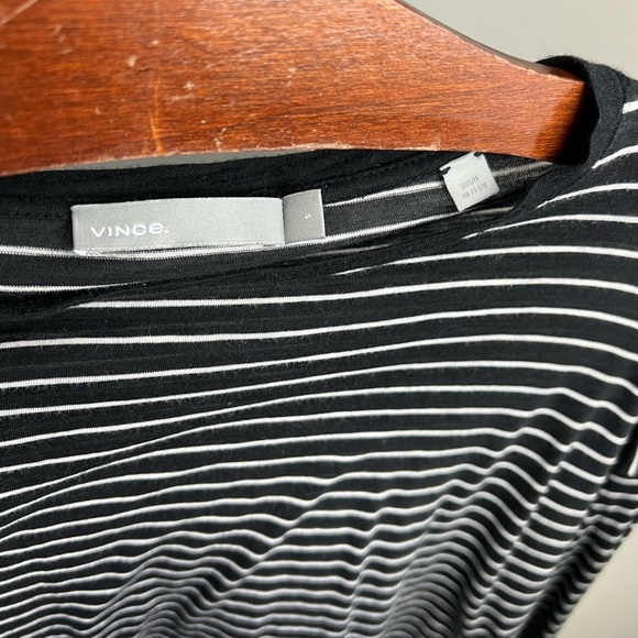 Vince Striped Long Sleeve Drop Shoulder Black & White Size Small S - Picture 2 of 7